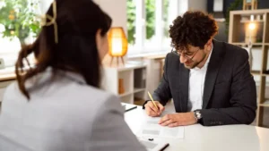 5 Best Employment Contract Solicitors in Reading - Explore advice before signing employment agreements